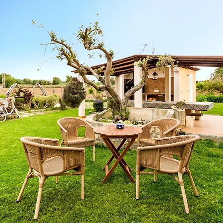 Villa Damian 12 *